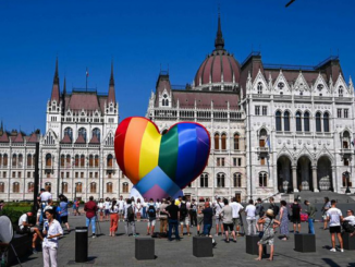 lgbtvengrija2021-326x245
